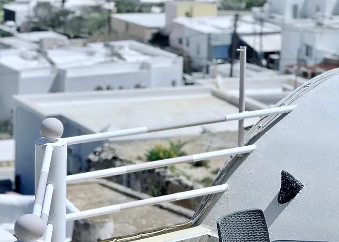 Lefteris Traditional 4* Fira (Santorini)