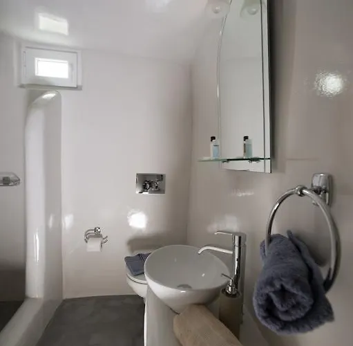 Lefteris Traditional 4*