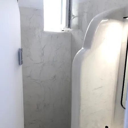 Lefteris Traditional