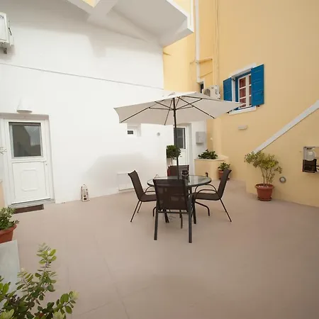 Lefteris Traditional 4* ثيرا