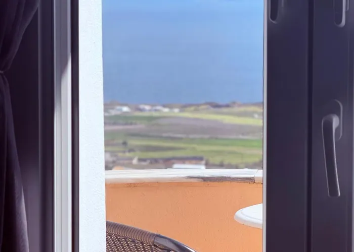 Lefteris Traditional