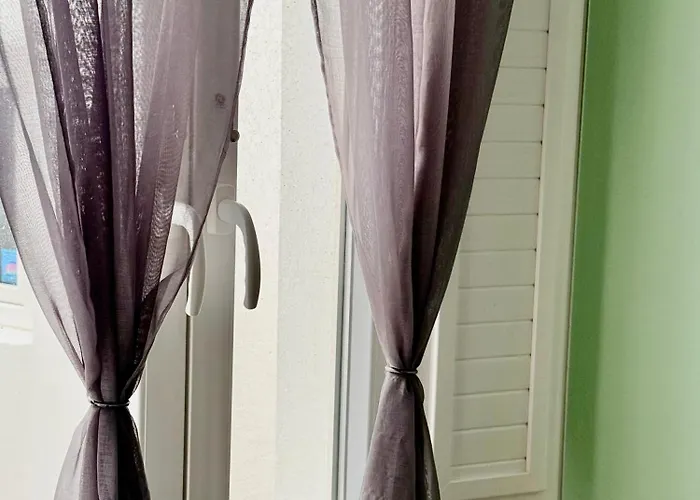 Lefteris Traditional بيت ضيافة ثيرا