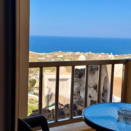 Lefteris Traditional 4* Fira (Santorini)